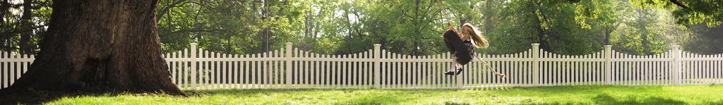 ACTIVEYARDS WHAT IS ACTIVEYARDS? VINYL ALUMINUM ActiveYards is one of the largest consumer fence manufacturers in the world.