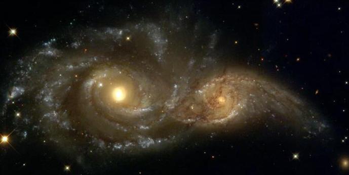 Theory 2: spiral arms are continually changing due to