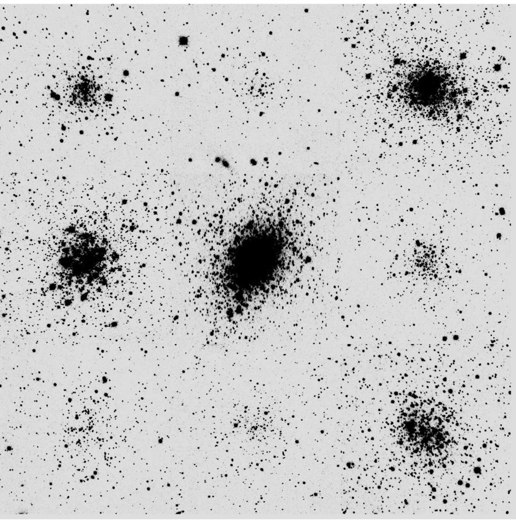 No. 2, 2007 DISTANCES TO POPULOUS CLUSTERS IN THE LMC 683 Fig. 1. K 0 -band images for all target clusters.