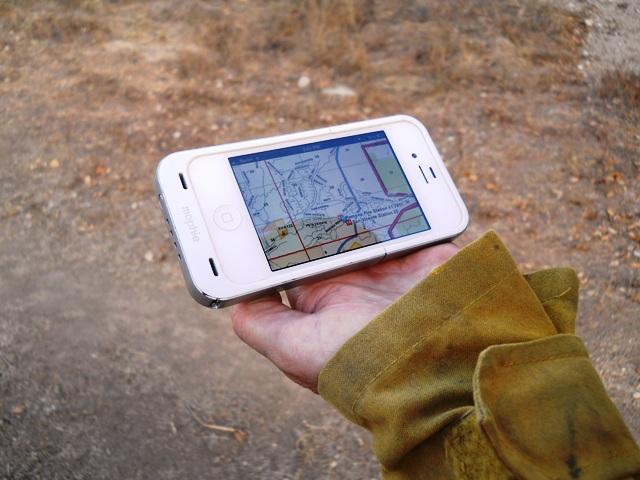 When Brenzel discovered that Avenza s PDF Maps app offered crystal-clear, interactive digital maps, he was immediately interested and eager to test it out in a real-world setting.
