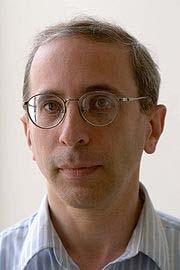 Dan Hirschberg Daniel S. Hirschberg is a full professor in Computer Science at University of California, Irvine.