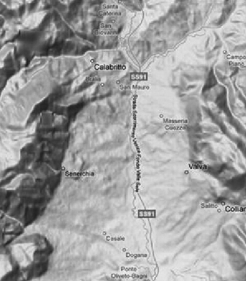 On the variations of InSAR-ICA altitudes in a mountain area of the Sele Valley (South Italy) Fig. 1. Area under study with indication of the Sele river location near the SS91. therein).
