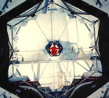 Largest reflecting telescopes are the Keck 10-meter telescopes on Mauna Kea, Spanish 10.