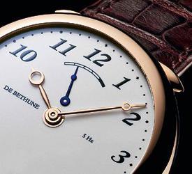 For the first time, the century-old Grand Feu enamel technique, one of the most difficult processes in watchmaking, has been used to create the exceptional curved dial of the DB29 Tourbillon Enamel.
