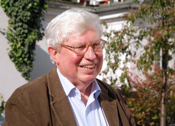 THE ROLE OF SURFACE SCIENCE Nobel Prize in Chemistry 2007 Gerhard Ertl