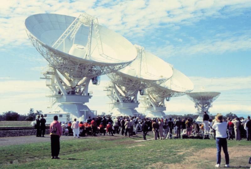 Modern Radio Telescopes in
