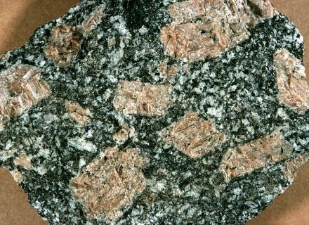 Rock-Forming Minerals Although there are about 3000 minerals in Earth s crust, only about 30 of these are common; and only about 8-10 of those are referred to as rock-forming minerals.
