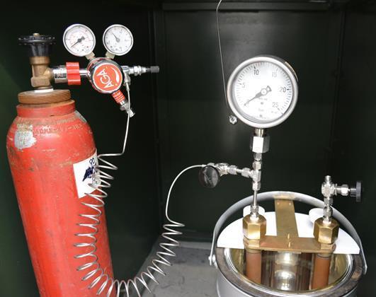 Apparatus for the p-h 2 enrichment to 50% An enrichment of approx.