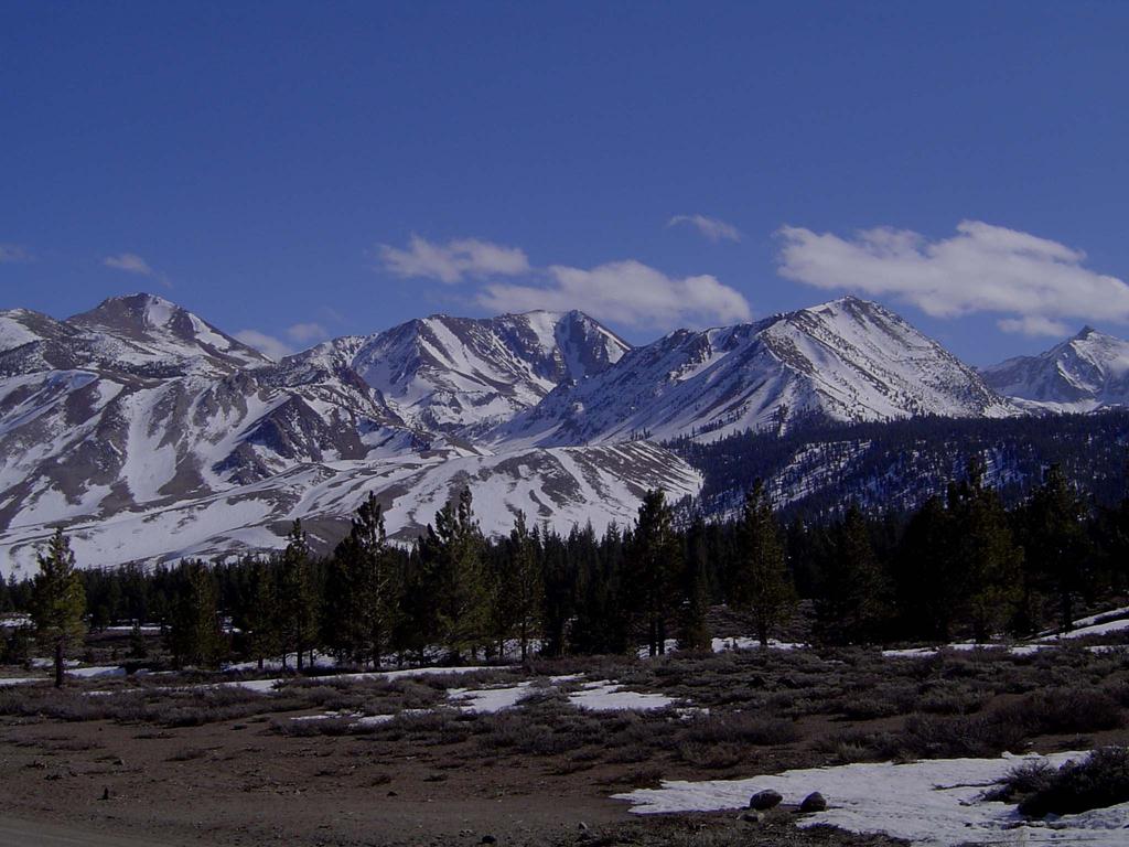 Limitations of absolute age constraints for the Quaternary morainal record in the Eastern Sierra Nevada, California from detailed