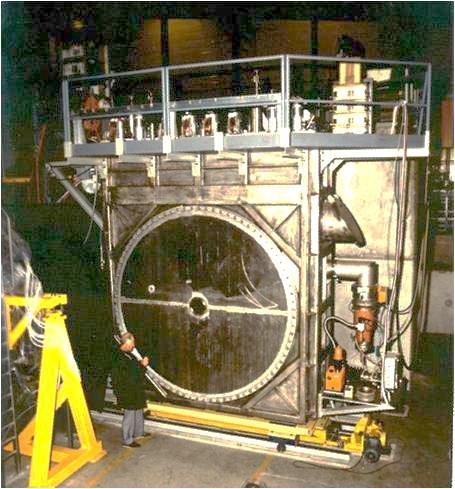 Italo s contributions : The LAC (Liquid Argon Calorimeter) Design of the detector (with CERN and G.Kesseler). Electronic calibrations in cold (with C.