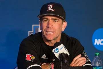 March 29-31 #10 Louisville at #5 Florida State 2 HEAD COACH DAN MCDONNELL 12TH SEASON OVERALL RECORD 527-209 (.