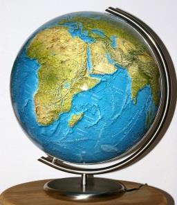 Globes Like the earth, a globe is a round three dimensional object. As such, it is easier to represent the earth on a globe without distortions.