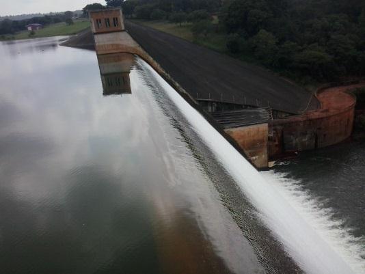 ROCS SOIL MOISTURE & WATER LEVEL IN RESERVOIRS Tzaneen Dam Curtailments (hedging) to