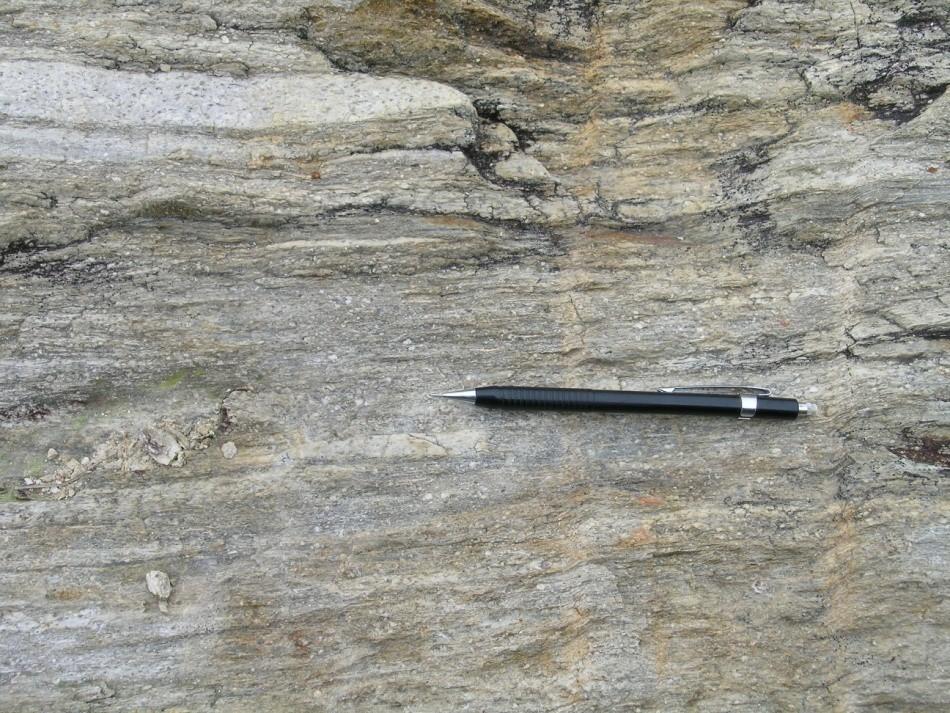 In many locations different metamorphic rock types occur in close proximity.