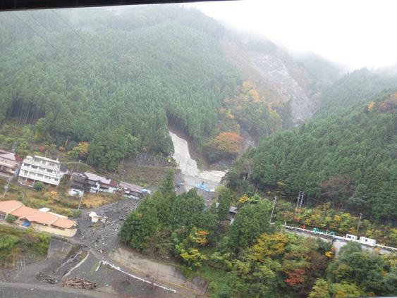 catastrophic landslides are big and rapid Sediment