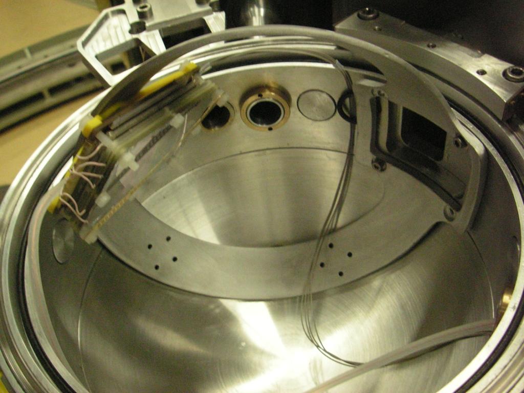 DNTE in the CLR reaction chamber MCP