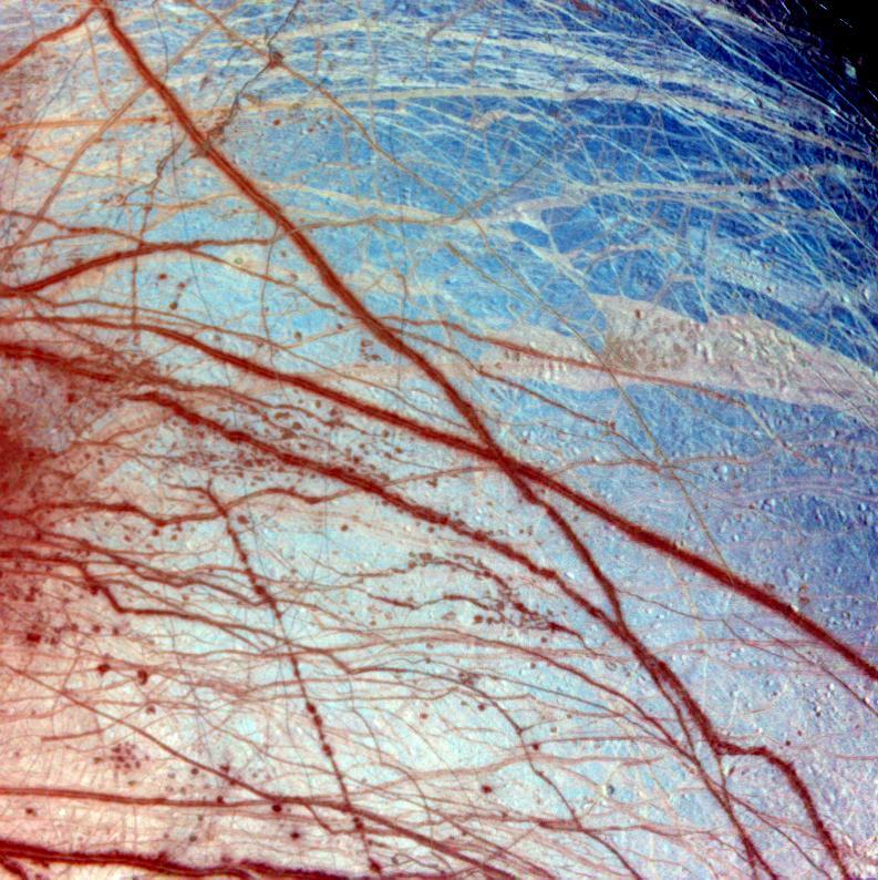 Cracks in the ice crust of Europa