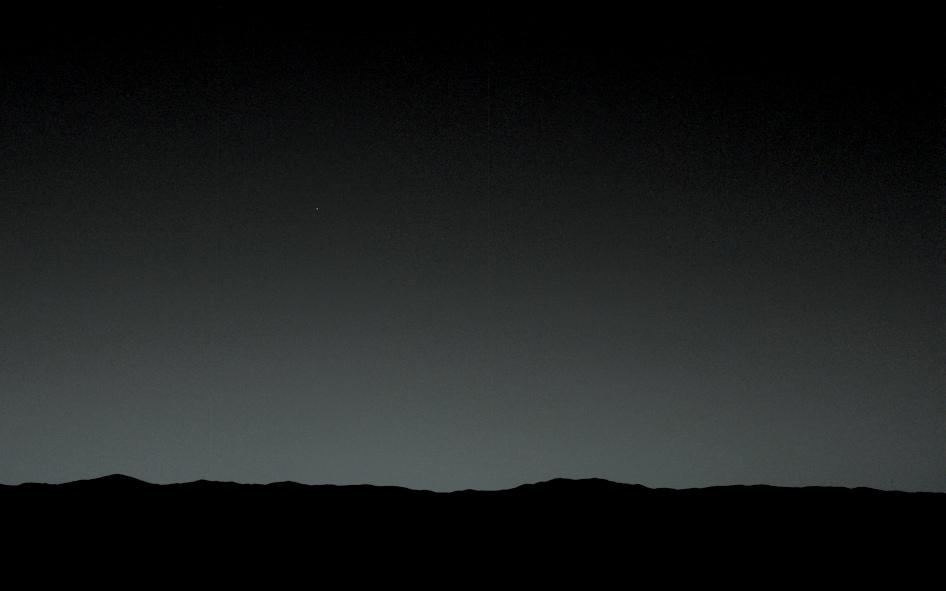 Figure 10: The night sky of Mars as photographed by the Curiosity rover.