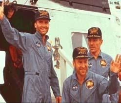 Apollo 13 Crews Apollo 13 did not land on the lunar surface due to a life support system malfunction. But during the brief orbit around the Moon, the crew was able to collect photographs.