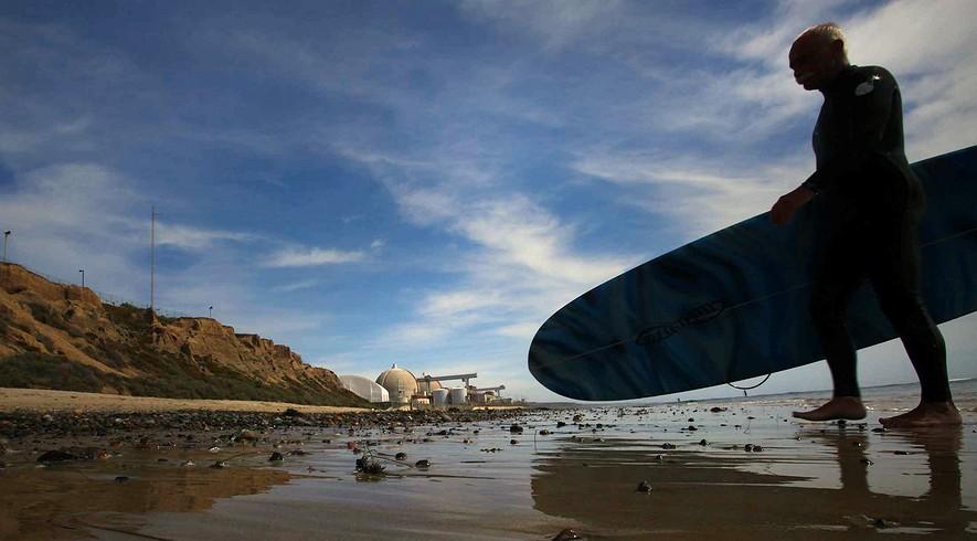 "The Big One" by sea and not by land By Los Angeles Times, adapted by Newsela staff on 03.24.14 Word Count 629 Surfer Lee Johnson emerges from the water at San Onofre State Beach, Calif.