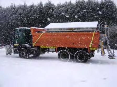 5. PERSONNEL & EQUIPMENT There are over 60 staff involved in the provision of the winter service during normal winter weather including Winter Service Manager, Duty Engineers, District Engineers,