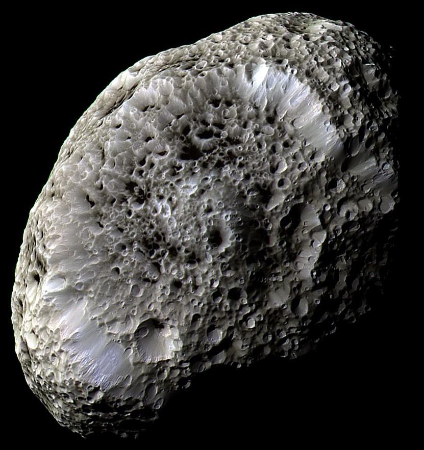 Hyperion Moon of Saturn Size: 180 x 140 x 112 km Typical planetestimal?