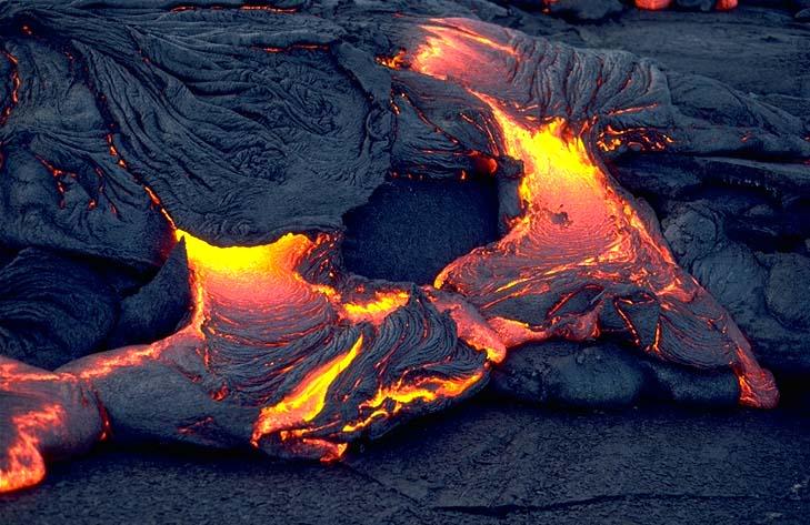 TYPES OF LAVA Pahoehoe: Pronounced pa-ho-ho, this type of lava is much thinner and less viscous than a a.